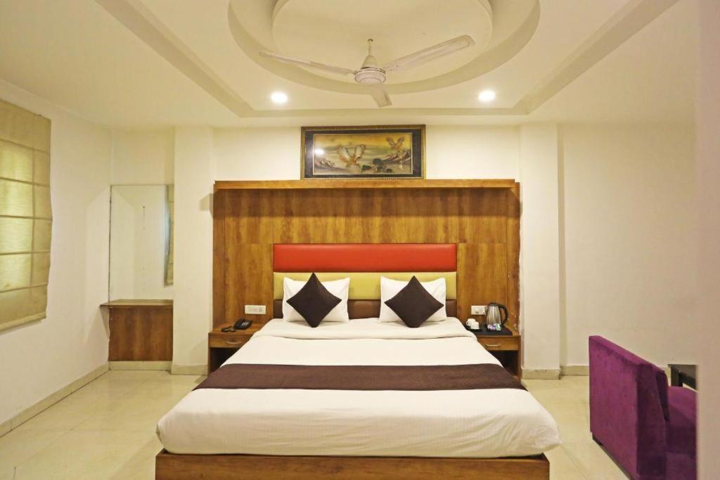 Hotel Urban Luxury 新德里 外观 照片