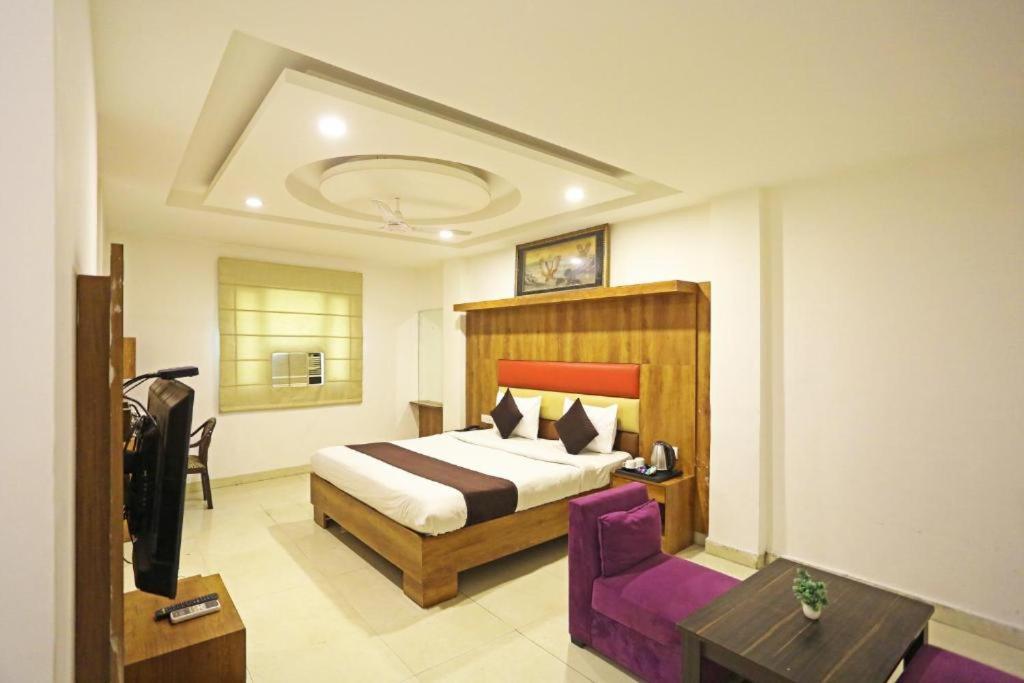 Hotel Urban Luxury 新德里 外观 照片